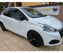 PEUGEOT 208 PEUGEOT 208 PURETECH 82 5 PORTE BLACK LINE