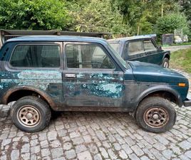 SET AUS 1 LADA + 1/2 LADA + ERSATZTEILE