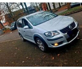 VOLKSWAGEN VW TOURAN CROSS 7 SITZER
