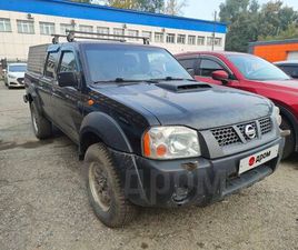 NISSAN NP300