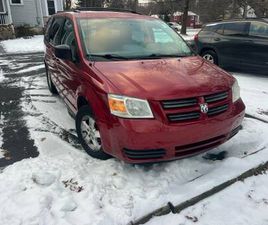 2010 DODGE CRAND CARAVAN LOW MILES ,, UNDERCARRIAGE VERY CLEAN