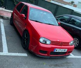 VOLKSWAGEN - GOLF