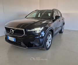 VOLVO XC40 T2 T2 AUTOMATICO MOMENTUM CORE N1 AUTOCARRO
