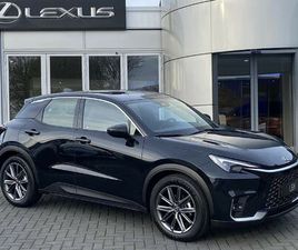 LEXUS LBX LEXUS LBX RELAX 2WD DIRECT LEVERBAAR PREMIUM PACK STOELVERWARMING STUURVERW LED KEYLESS ELEK-KOFFERKLEP BLIND-SPOT