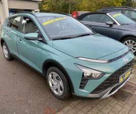 HYUNDAI BAYON ② HYUNDAI BAYON CONNECT MET 2JAAR GARANTIE EINDEJAARSACTIE -5% — HYUNDAI — 2EMEMAIN