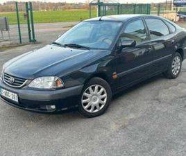 ② TOYOTA AVENSIS 1.8 ESSENCE AIRCO AVEC CT — TOYOTA — 2EMEMAIN