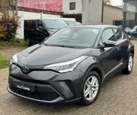 ② TOYOTA C-HR//AUTOMATIQUE/HYBRIDE — TOYOTA — 2EMEMAIN