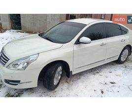 NISSAN TEANA 2010