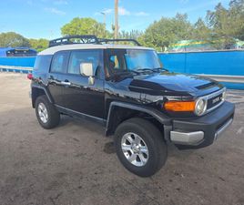 TOYOTA FJ CRUISER 4.0 / AWD