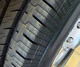 FORD E-350 XLT 15 PASSENGER