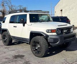 USED 2008 TOYOTA FJ CRUISER
