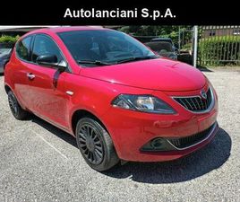 LANCIA YPSILON 1000 HYBRID SILVER 70CV STEREO USB ITALIA