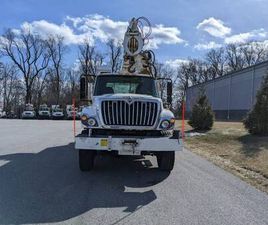 2009 INTERNATIONAL WORKSTAR 7300 DIGGER DERRICK