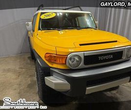 USED 2007 TOYOTA FJ CRUISER BASE