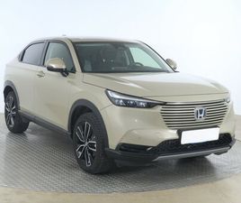 HONDA HR-V COMFORT E:HEV 1.5 I-MMD AUTOMAT, SERV.KNIHA, NAVIGÁCIA