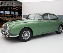 DAIMLER SOVEREIGN SOVEREIGN 250 V8
