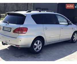 TOYOTA AVENSIS VERSO 2001
