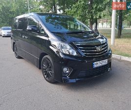 TOYOTA ALPHARD 2013