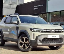 DACIA DUSTER DUSTER 1.6 HYBRID 140 JOURNEY 5DR AUTO ESTATE SAT NAV + REAR CAMERA + AUTO SUV 2025, 10 MILES, £23699 - 33062671 - EXCHANGEANDMART.CO.UK