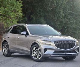 GENESIS GV70 PREMIUM 2.5L AWD GENESIS GV70 2022 V4 2.5T // CLEAN TITLE // LOW MILEAGE // ACCIDENT FREE // PERFECT