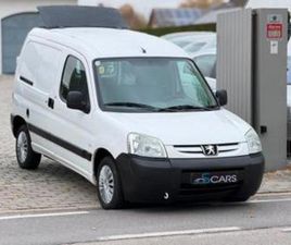 ② PEUGEOT PARTNER 1.4I BENZINE ** 043.000 KM ** — CAMIONNETTES & UTILITAIRES — 2EMEMAIN