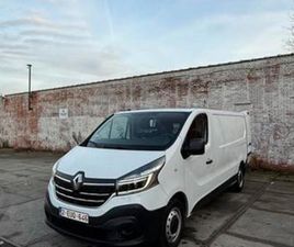 ② RENAULT TRAFIC 3ZIT LICHTE VRACHT — CAMIONNETTES & UTILITAIRES — 2EMEMAIN