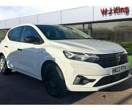 1.0 SCE ESSENTIAL EURO 6 (S/S) 5DR