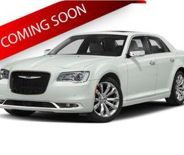 USED 2018 CHRYSLER 300 TOURING