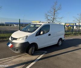 NISSAN NV200