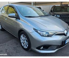 TOYOTA AURIS 1.8 HYBRID LOUNGE 136CH - RÉGULATEUR DE VITESSE
