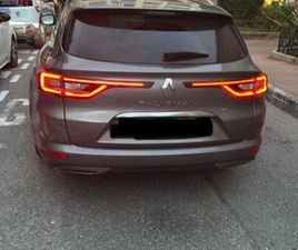 VENDS VÉHICULE RENAULT