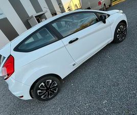 FORD FIESTA SOCIETE VOITURE FORD FIESTA COMMERCIALE