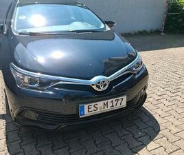 TOYTA AURIS BENZIN BJ 2017. 99 PS