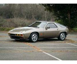 PORSCHE 928