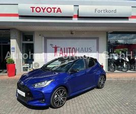 TOYOTA YARIS HYBRID 1.5 GR SPORT - LED, NAVI, PDC, SZ