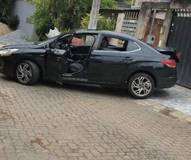 CITROEN C4 LOUNGE LOUNGE EXCLUSIVE 1.6 TURBO 4P AUT.