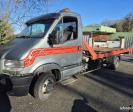 RENAULT MASCOTT 2,8 DIESEL 150 CHX DEPANNEUSE PLATEAU BASCULANT,TREUIL 5 TONNES,ROUE JUMELEE ,KIT DISTRI+POMPE A EAU NEUF,CT OK
