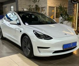 TESLA MODEL 3 AUTOPILOT*LED*WÄRMEPUMPE*LEDER*PANO*ACC