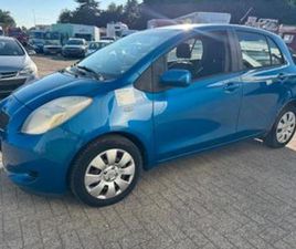 ② TOYOTA YARIS *PETROL-ESSENCE-AC* (BJ 2006) — TOYOTA — 2EMEMAIN