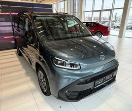 TOYOTA PROACE CITY 1,5 LWB 1.5D 130 MT FAMILY