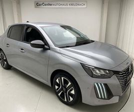 PEUGEOT 208 ALLURE 1.2 ACC LED NAVIGATION
