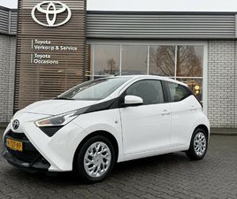 TOYOTA AYGO X-PLAY APPLE/ANDROID AIRCO CAMERA DAB+ EL-RAMEN NL-AUTO DEALER-ONDERHOUDEN