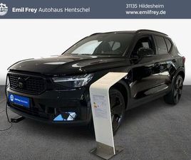 VOLVO XC40 B4 B DKG PLUS BLACK EDITION