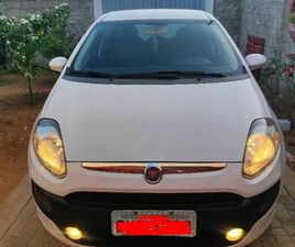 FIAT PUNTO ATTRACTIVE 1.4 FIRE FLEX 8V 5P 2015