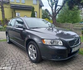 VOLVO V50 T5 VOLVO V50 T5 AWD SUMMUM