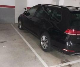 VOLKSWAGEN - GOLF SPORTSVAN