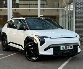 2025 KIA EV3