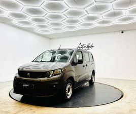 ◊1AN GARANTIE◊UTILITAIRE◊5 PLACES◊TVA DÉDUCTIBLE