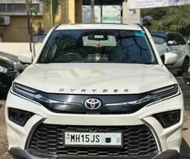 TOYOTA URBAN CRUISER