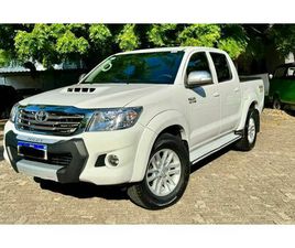 TOYOTA HILUX DOUBLE CABINE TOYOTA HILUX CD SRV D4-D 4X4 3.0 TDI DIESEL AUT 2015